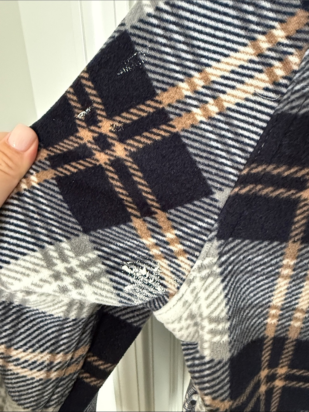 Boston Traders Navy White Tan Plaid Hooded Flannel Shirt - Picture 4 of 4